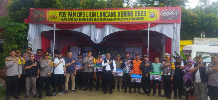 Kapolres Pekanbaru Jeki Rahmat Mustika  Pantau Posko Tahun Baru 2024