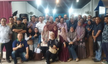 Temu Ramah Alumni UBH Riau Bersama Markarius Anwar