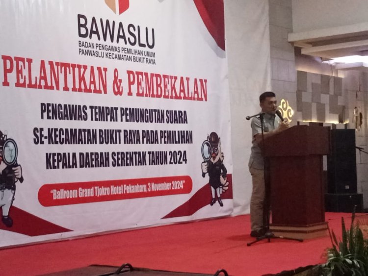 Sah, Pelantikan Pengawas TPS Bukit Raya Untuk Pilkada Serentak Di Pekanbaru  Berjalan Lancar