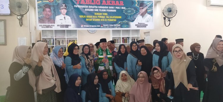 Bupati Solok Hadiri Tabligh Akbar Buya Ristawardi Di Pekanbaru